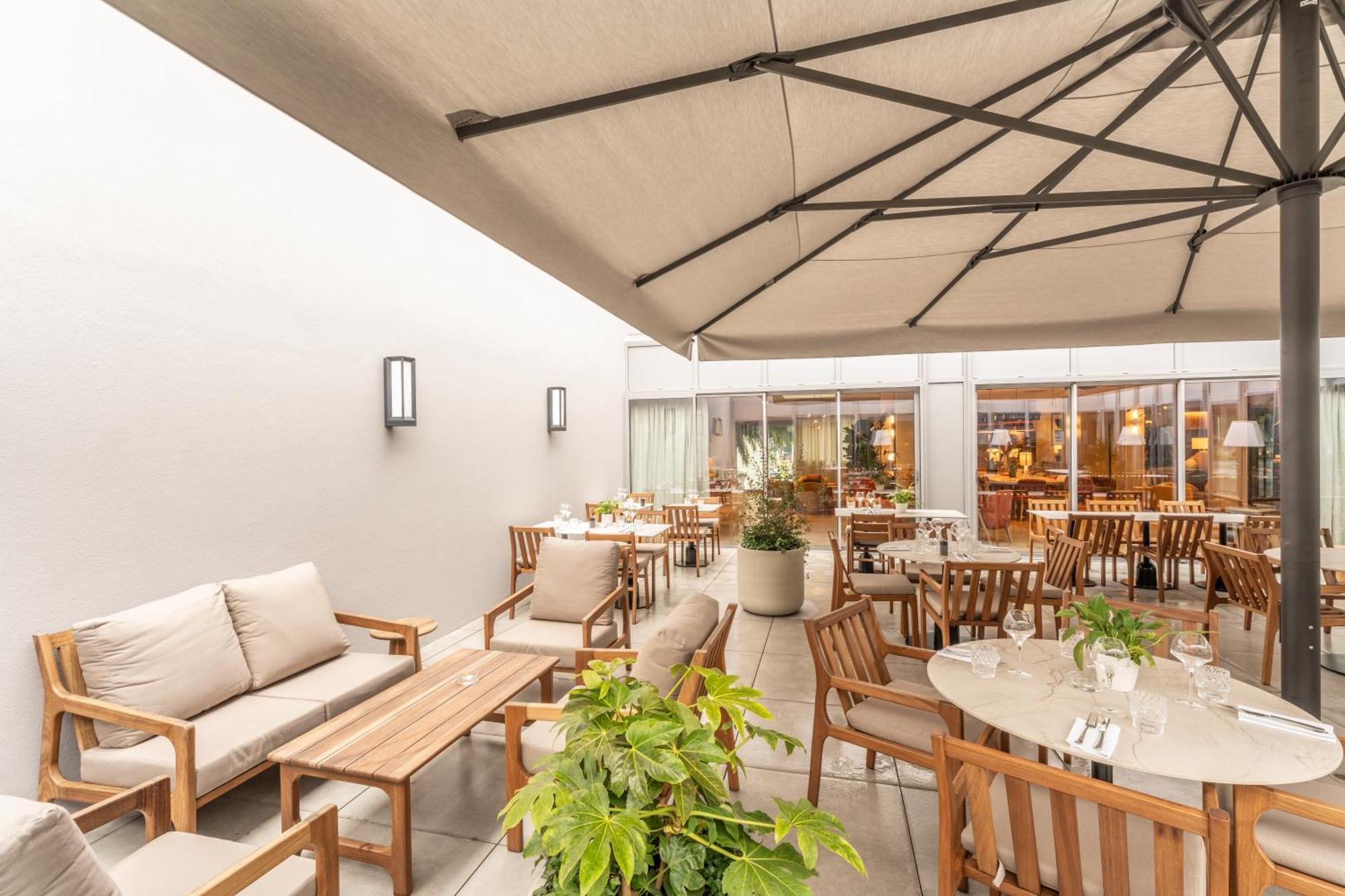 Novotel Angers Lac De Maine Exterior photo