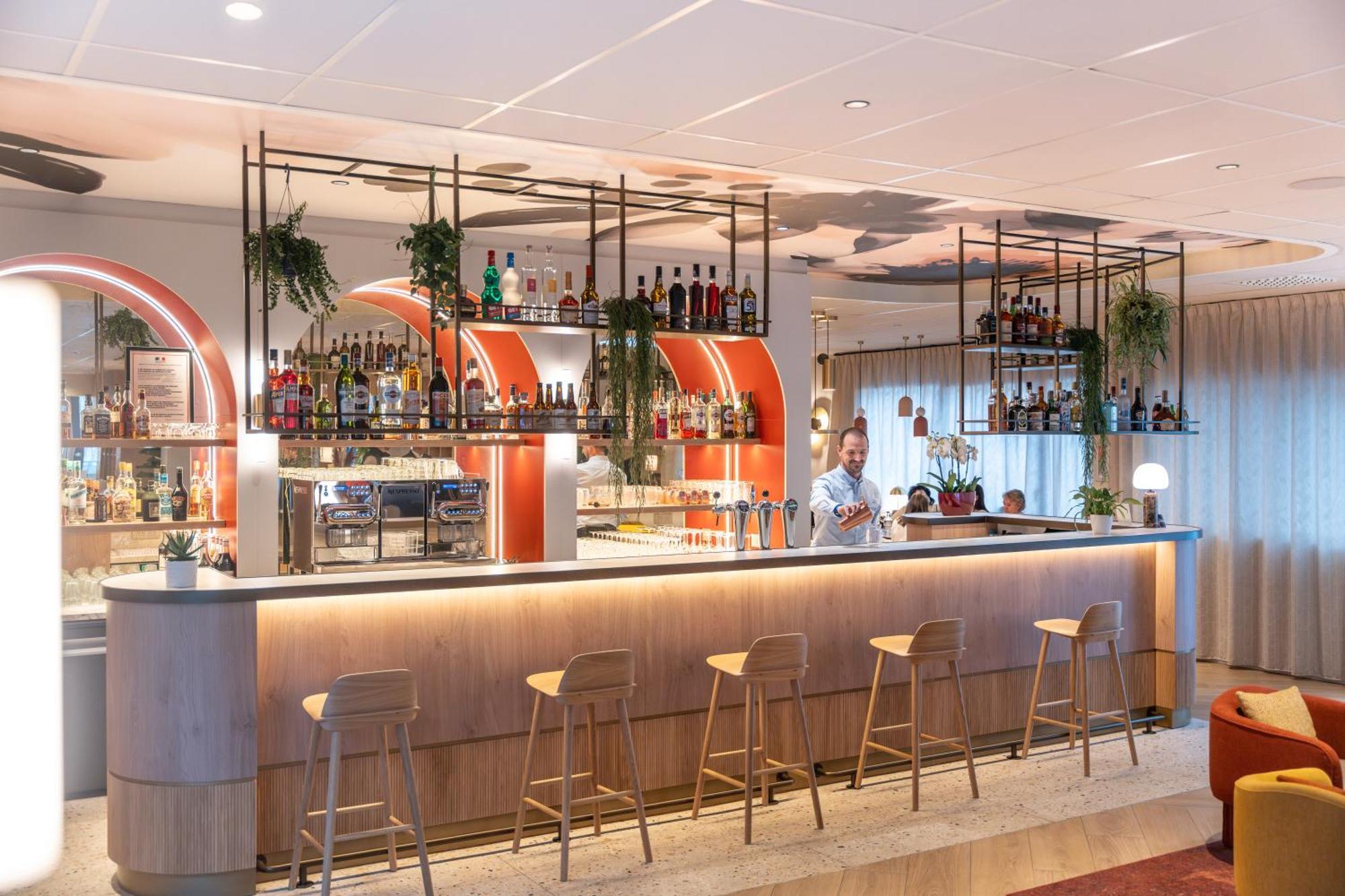 Novotel Angers Lac De Maine Exterior photo