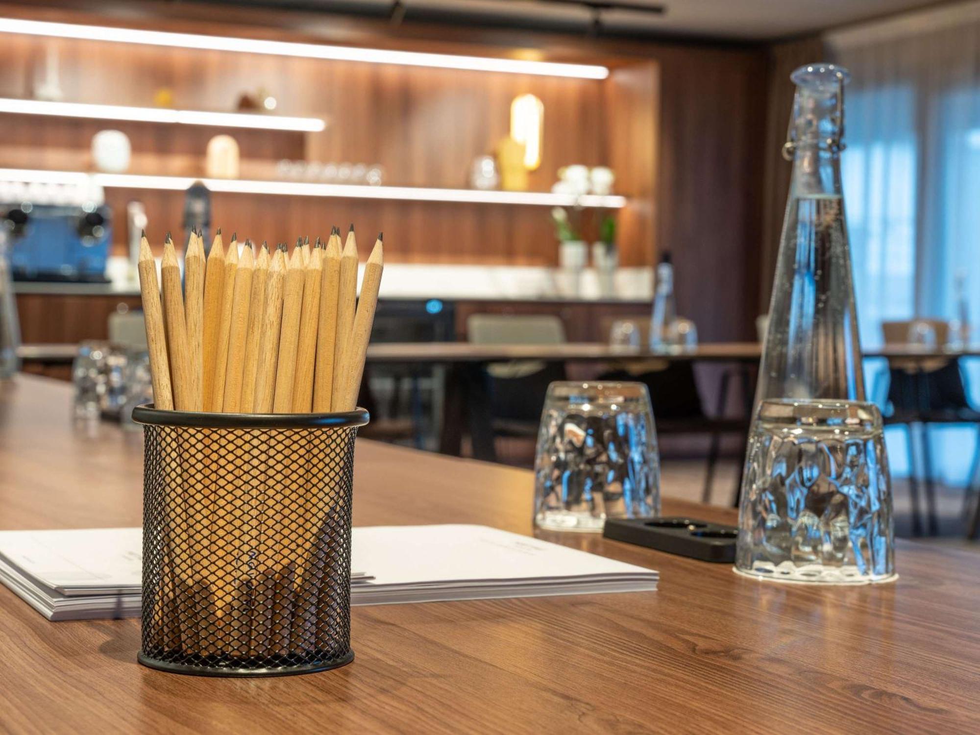Novotel Angers Lac De Maine Exterior photo