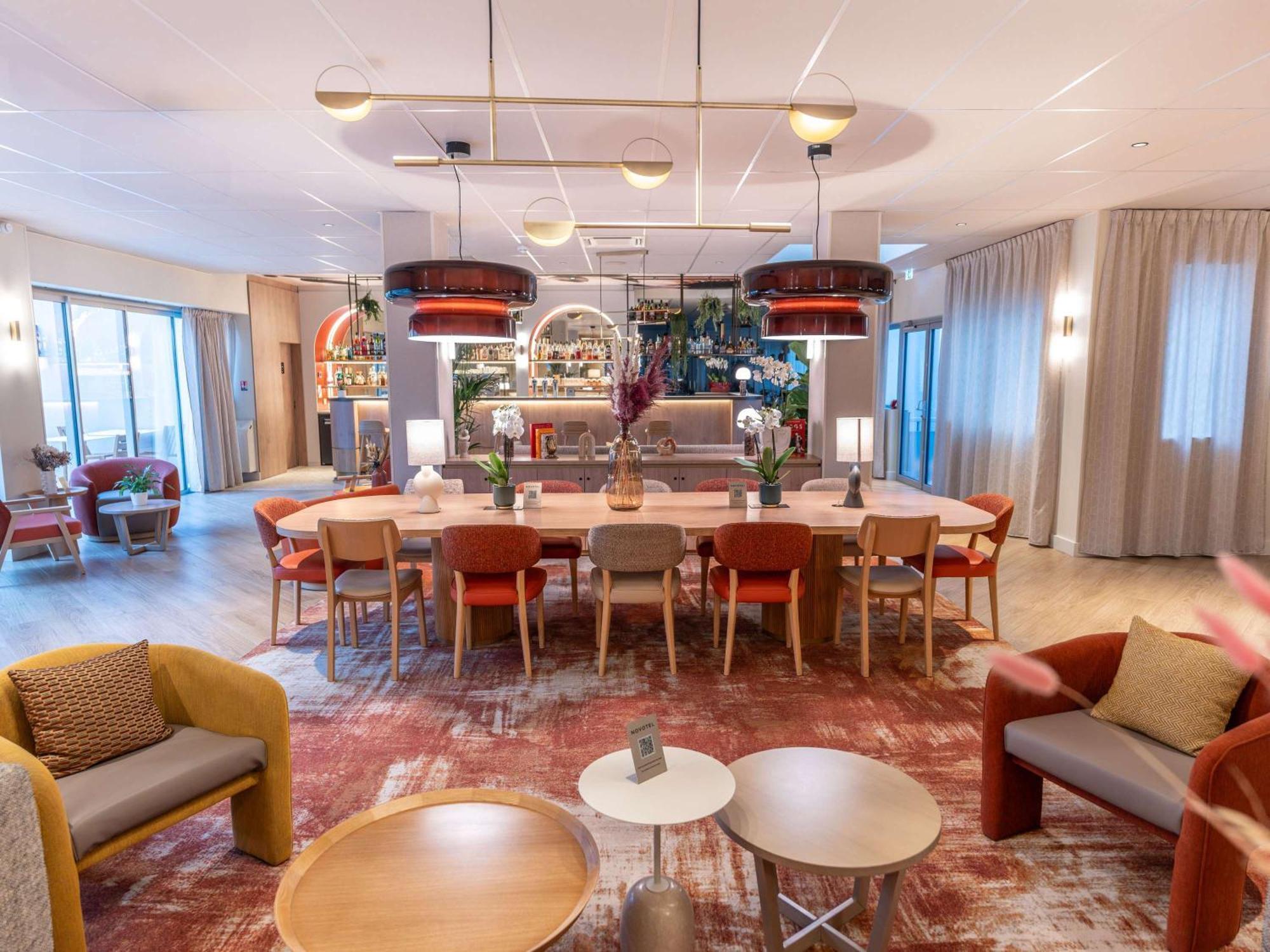 Novotel Angers Lac De Maine Exterior photo