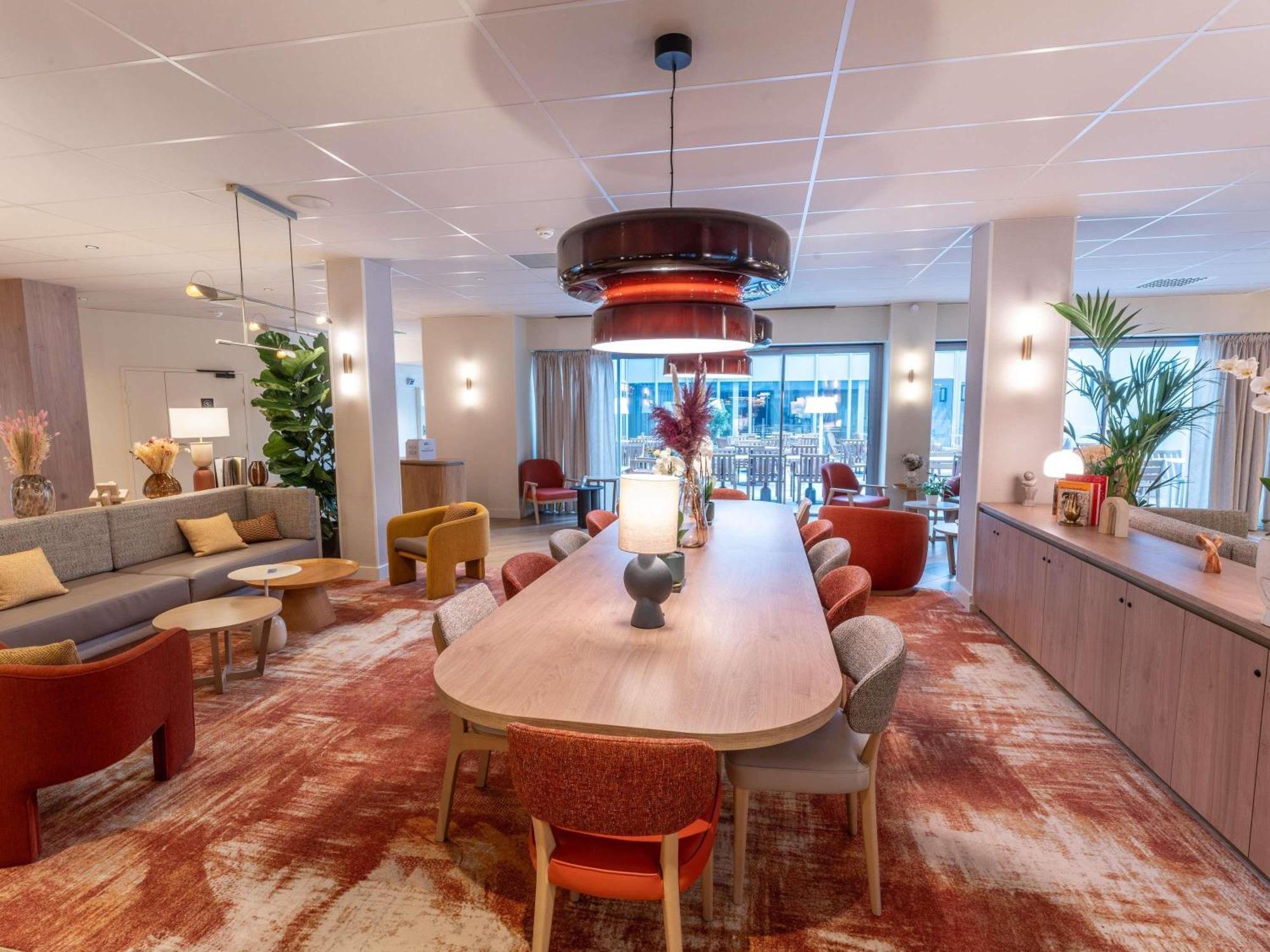 Novotel Angers Lac De Maine Exterior photo